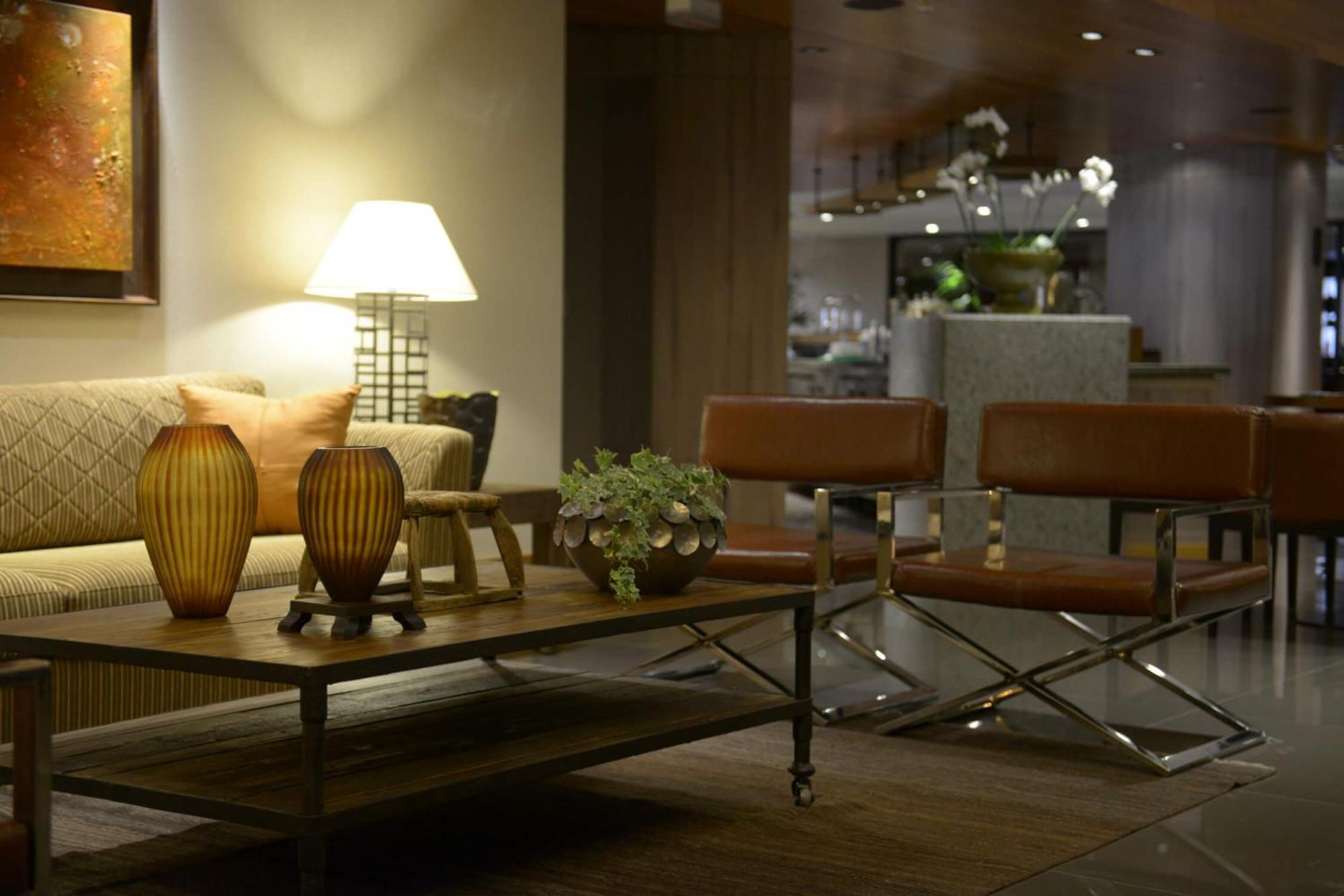 Deville Prime Campo Grande Campo Grande  Exterior foto The lobby of the hotel